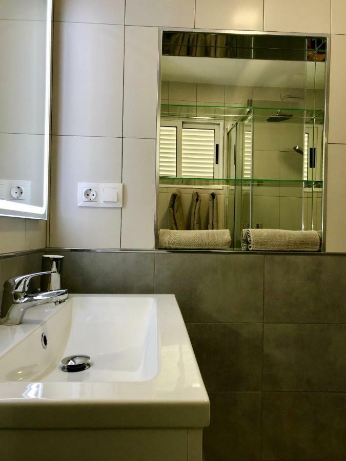 Virginia Of The Sea Apartment Бенидорм Екстериор снимка